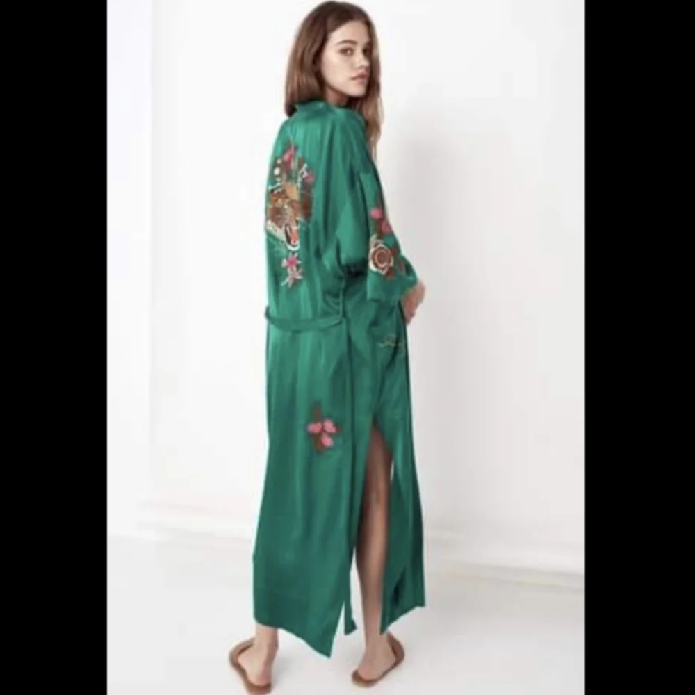 Spell Emerald Tiger Kimono NWT M/L